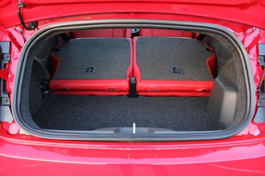  Fiat 500C 2012 года  (фото 51 из 98)